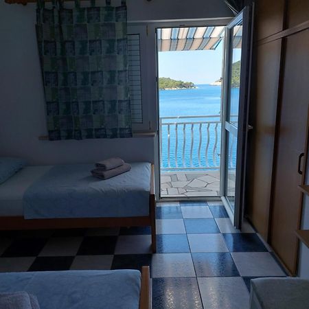 Apartments Lastovo Silic Екстер'єр фото