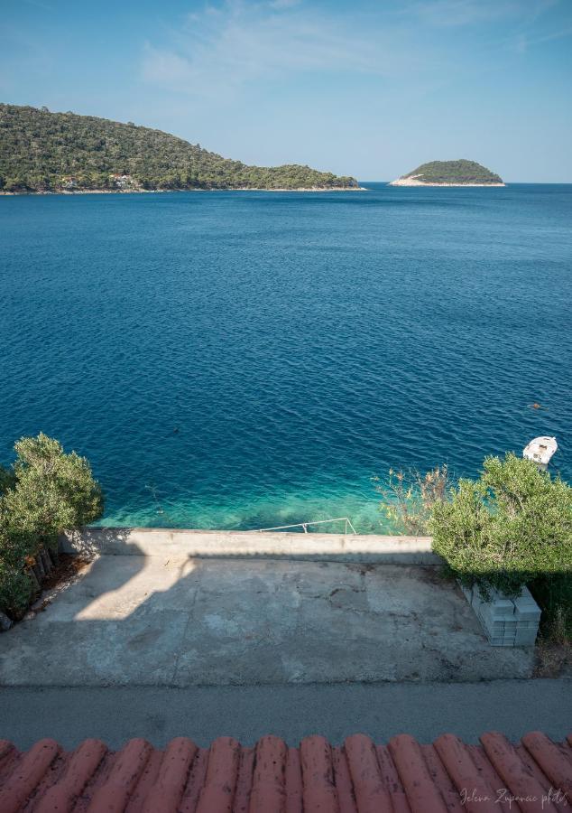 Apartments Lastovo Silic Екстер'єр фото