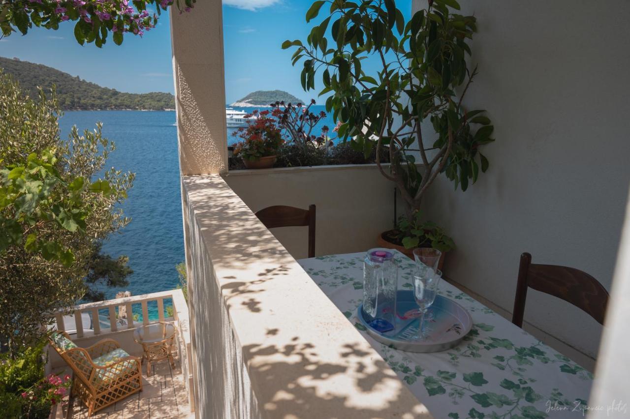 Apartments Lastovo Silic Екстер'єр фото