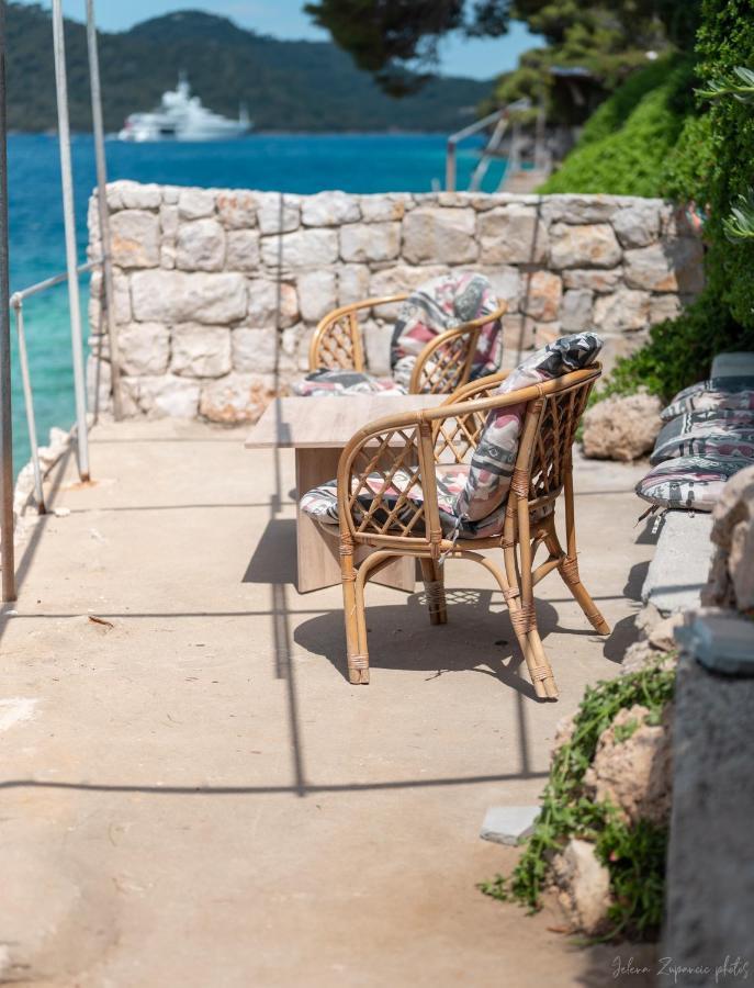 Apartments Lastovo Silic Екстер'єр фото