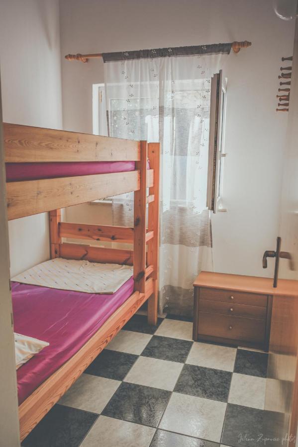 Apartments Lastovo Silic Екстер'єр фото